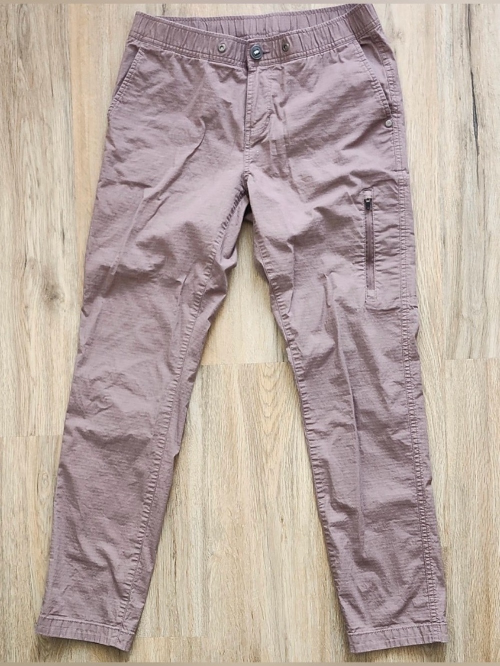 Vuori Ripstop Mauve Hiking pants size small